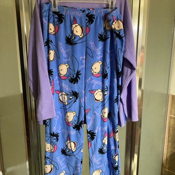 Eeyore Pajama Set L NWT - Picture 2 of 5